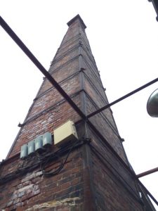 七ツ梅酒造跡煙突