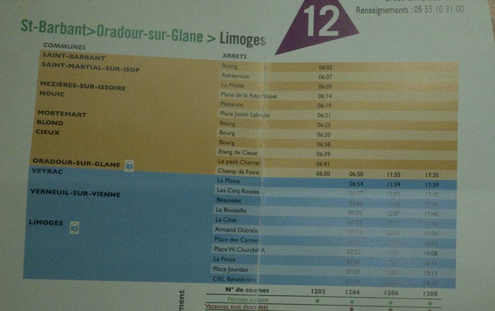 バスのスケジュール表